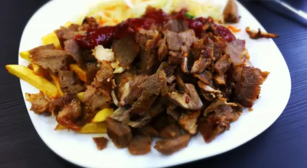 Kebab "baranina": demaskujemy skład. Wyniki kontroli IJHARS