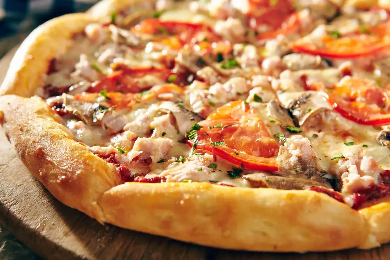 składniki na ciasto na pizzę mąka drożdże