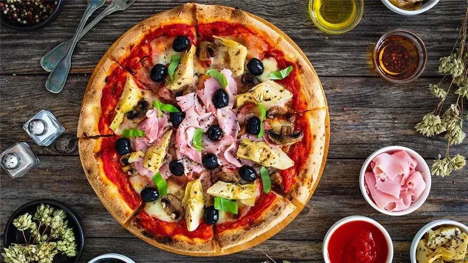 Pizza Capricciosa oryginalna włoska