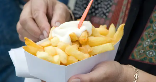 Kto wymyślił frytki? Spór Belgii i Francji o kulinarny tron!